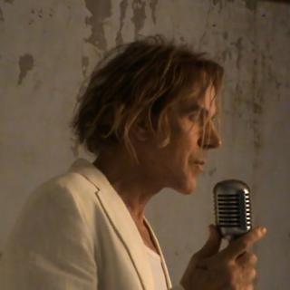 Şarkı Söylemek Lazım