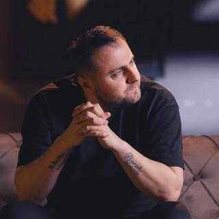 Açmadığım Şişe Yok